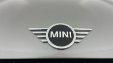 MINI Hatchback 1.5 Cooper Classic Premium 5dr Auto Petrol Hatchback